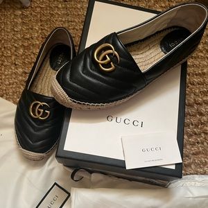 LEATHER ESPADRILLE WITH DOUBLE G. Comes with box and dust bags.
